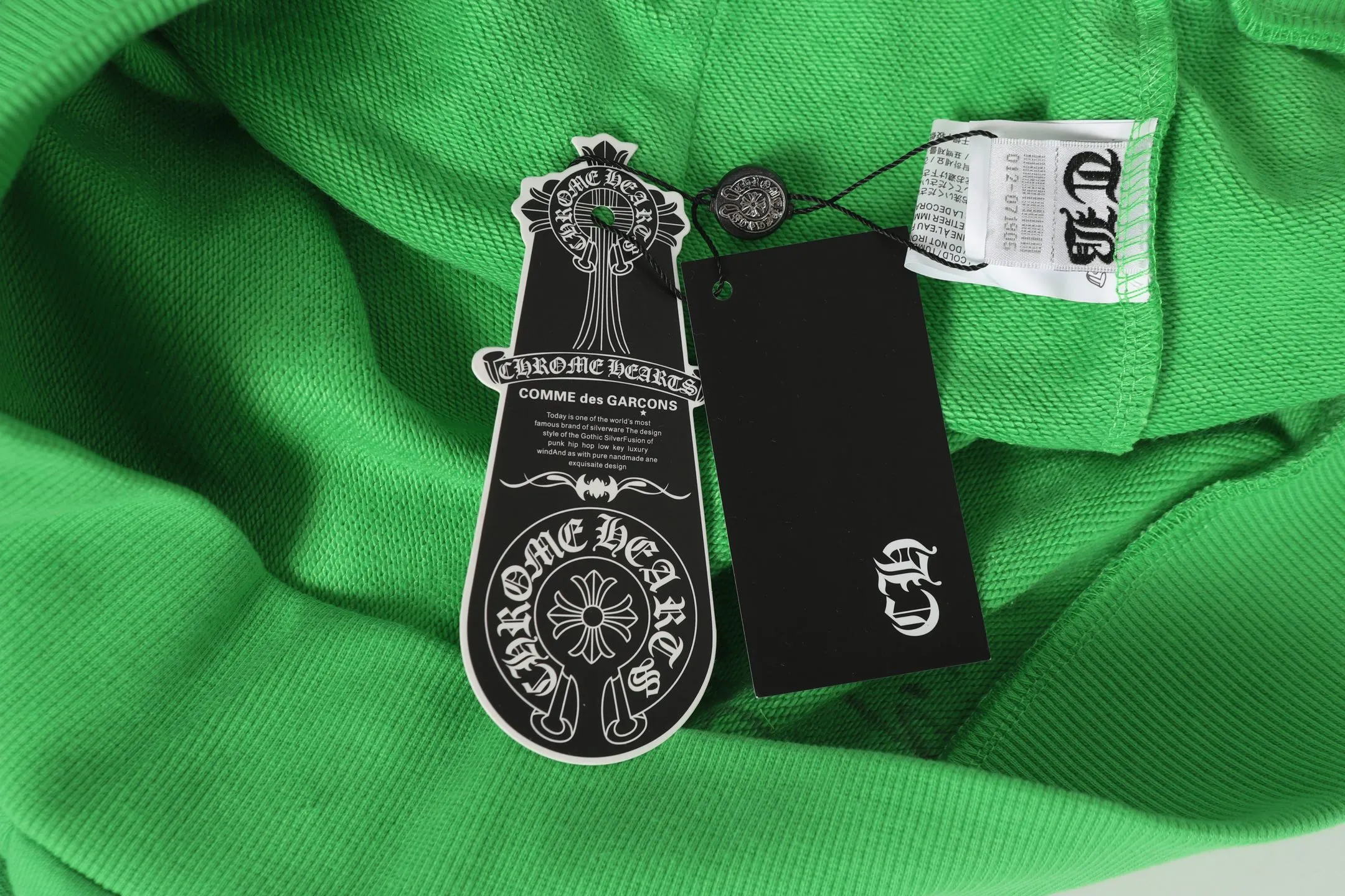 P240 Cross-border quantity model. Those who pursue quality, please do not place an order. -Chrome Hearts/Chrome Hearts 23ss graffiti spoof printed hooded sweatshirt -High weight, high density and high quality. The wool is soft, delicate and skin-friendly. It feels soft and silky. It has excellent warmth and skin-friendly properties.